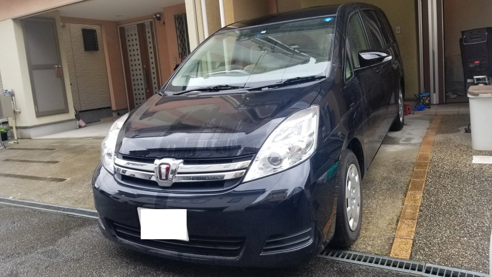 一番高く売れる トヨタ アイシスの買取 査定相場 リセールバリューや高額売却のコツ Sellcaの中古車査定 一番高く売れる トヨタ アイシスの買取 査定相場 リセールバリューや高額売却のコツ Sellcaの中古車査定