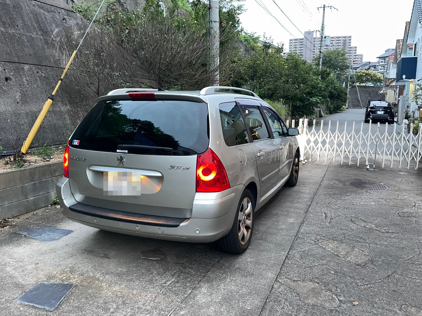 外装右後
