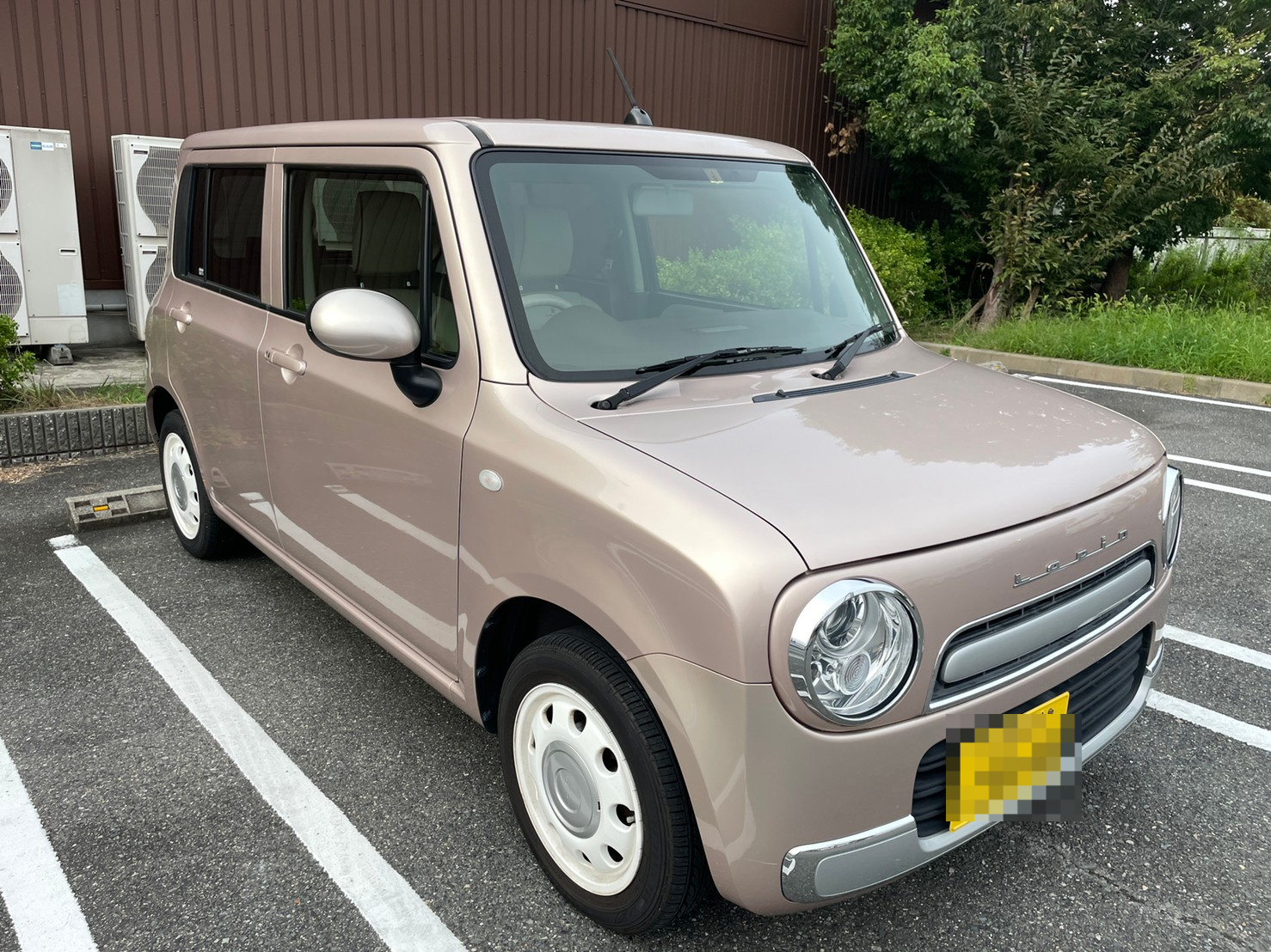 外装右前