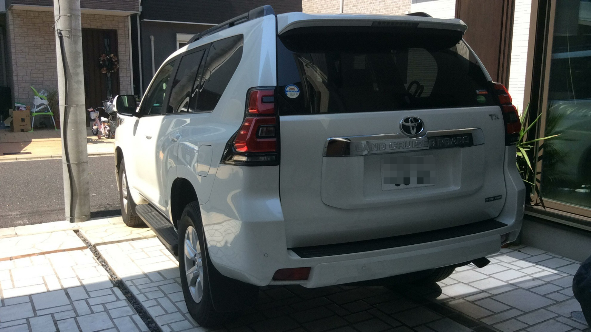 外装左後方