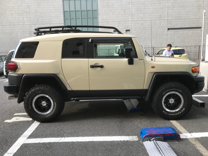 外装右