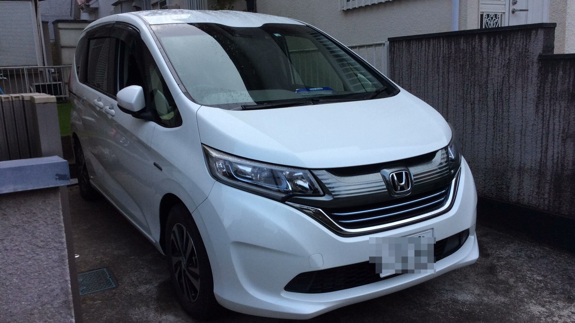 ホンダ フリードハイブリッドの売買実績画像