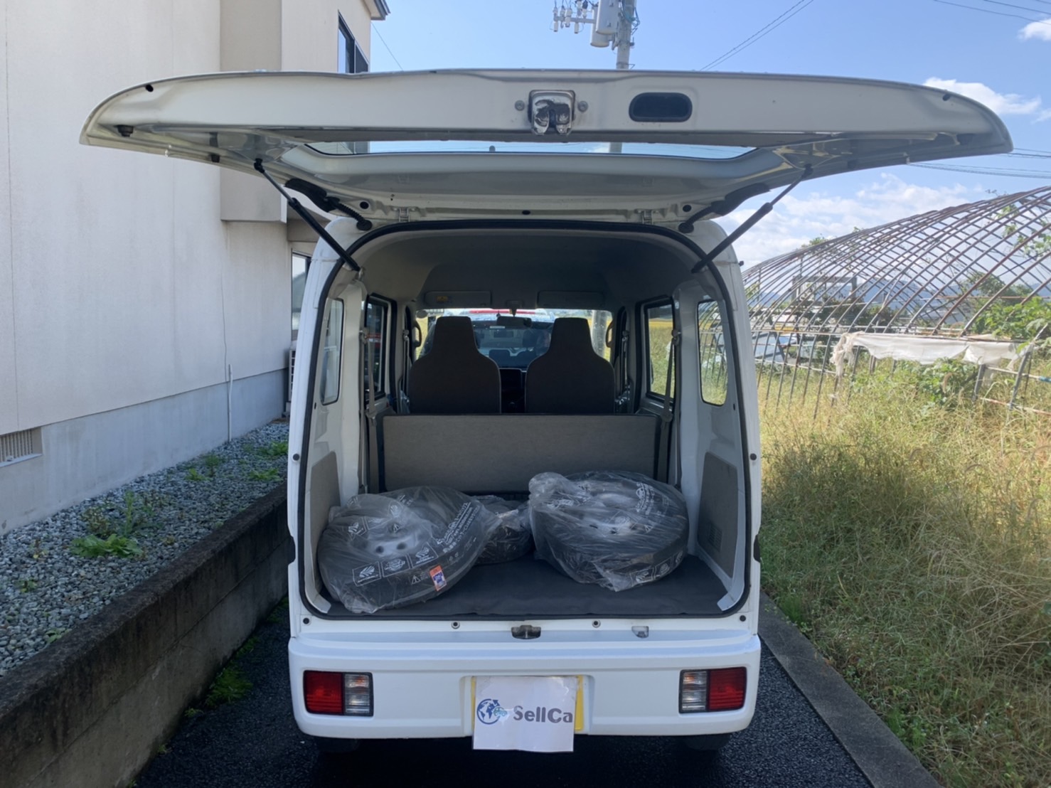 内装トランク
