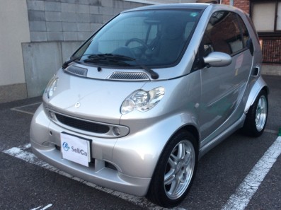 car_main_img