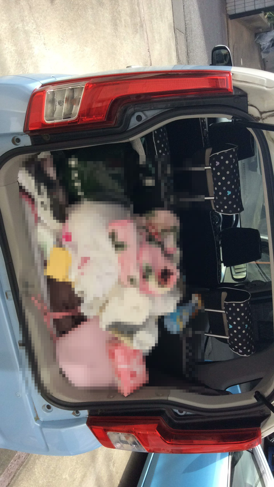 内装トランク