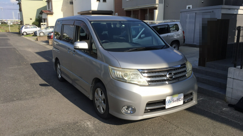 外装右前