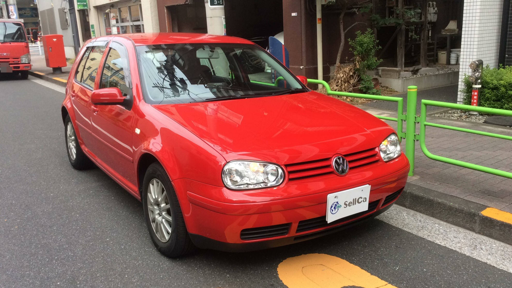 外装右前