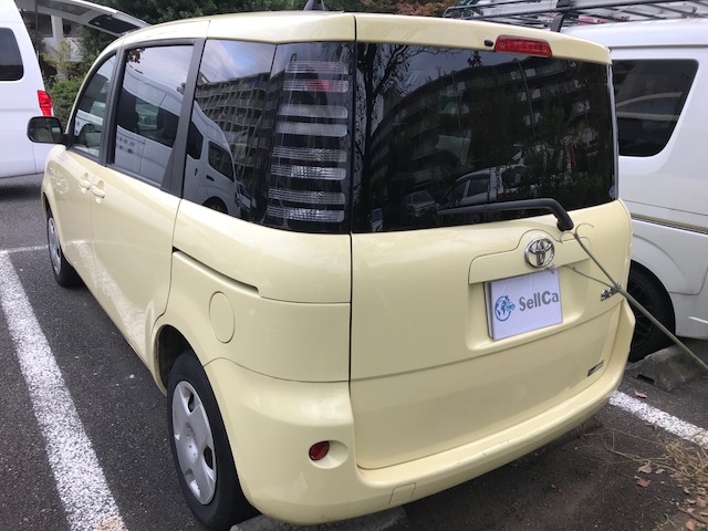 外装左後方