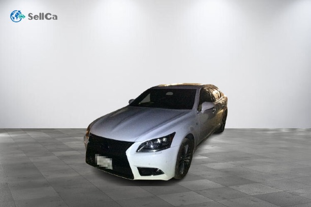 car_main_img