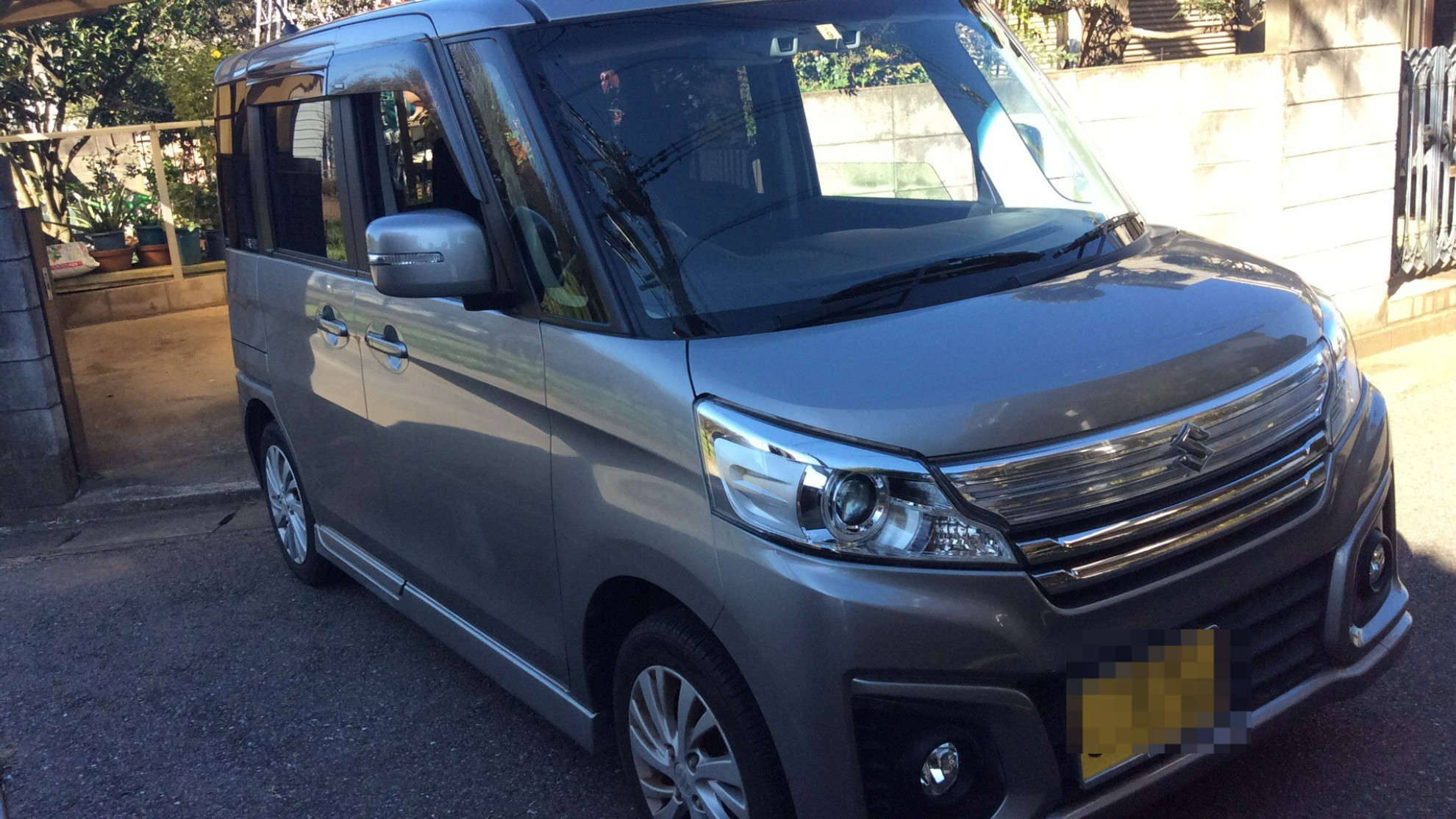 外装右前