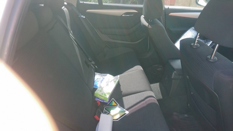 内装後方シート