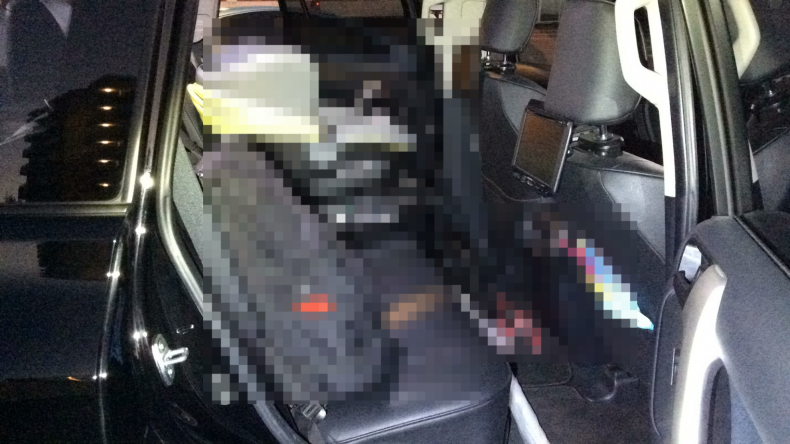 内装後方シート