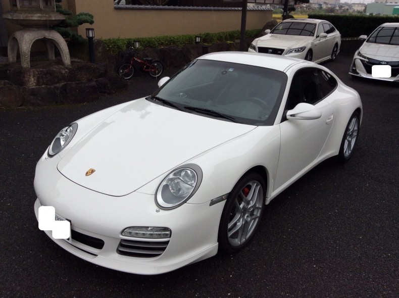 car_main_img