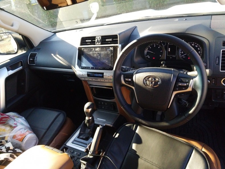 内装インパネ全体