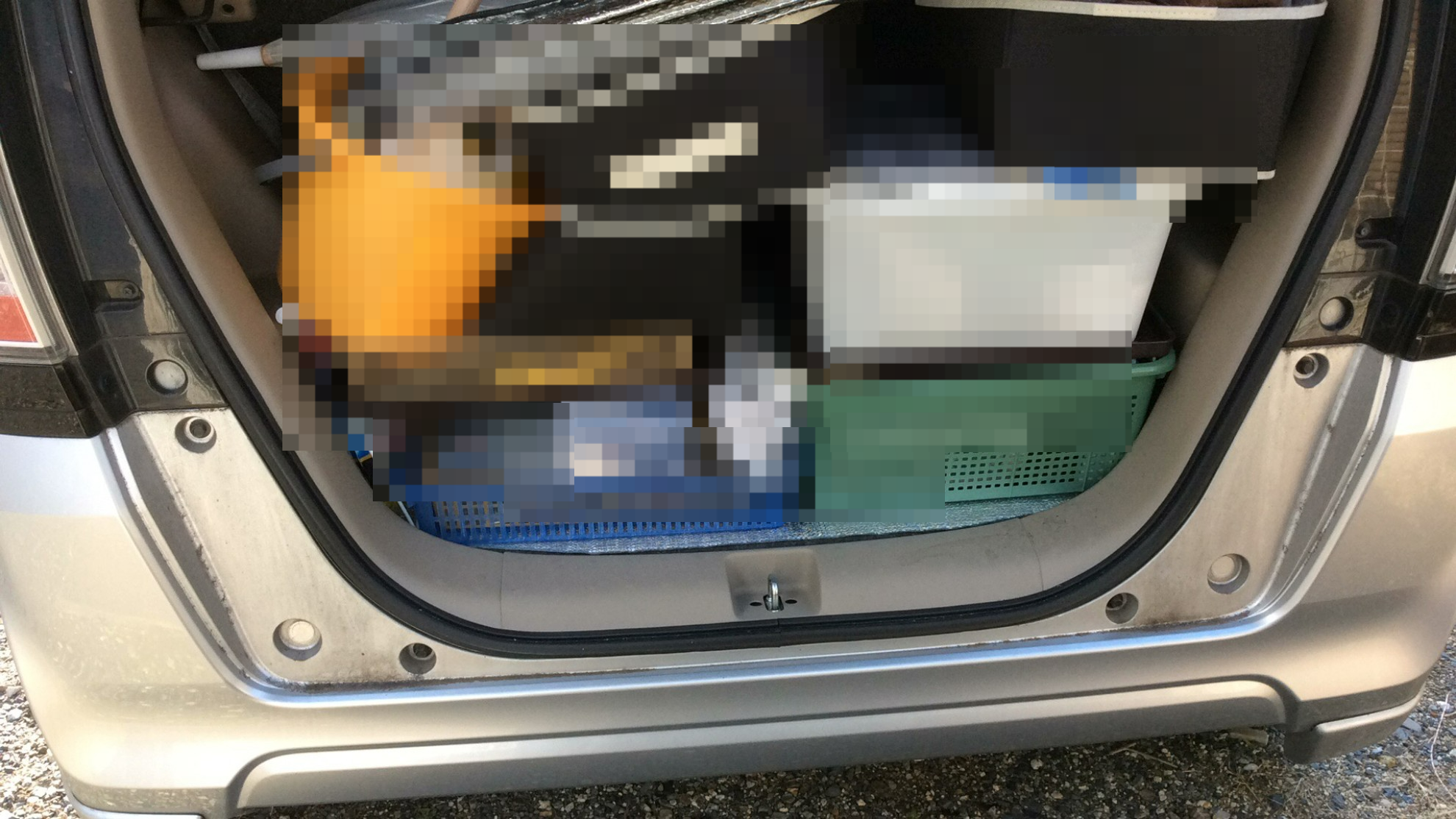 内装トランク