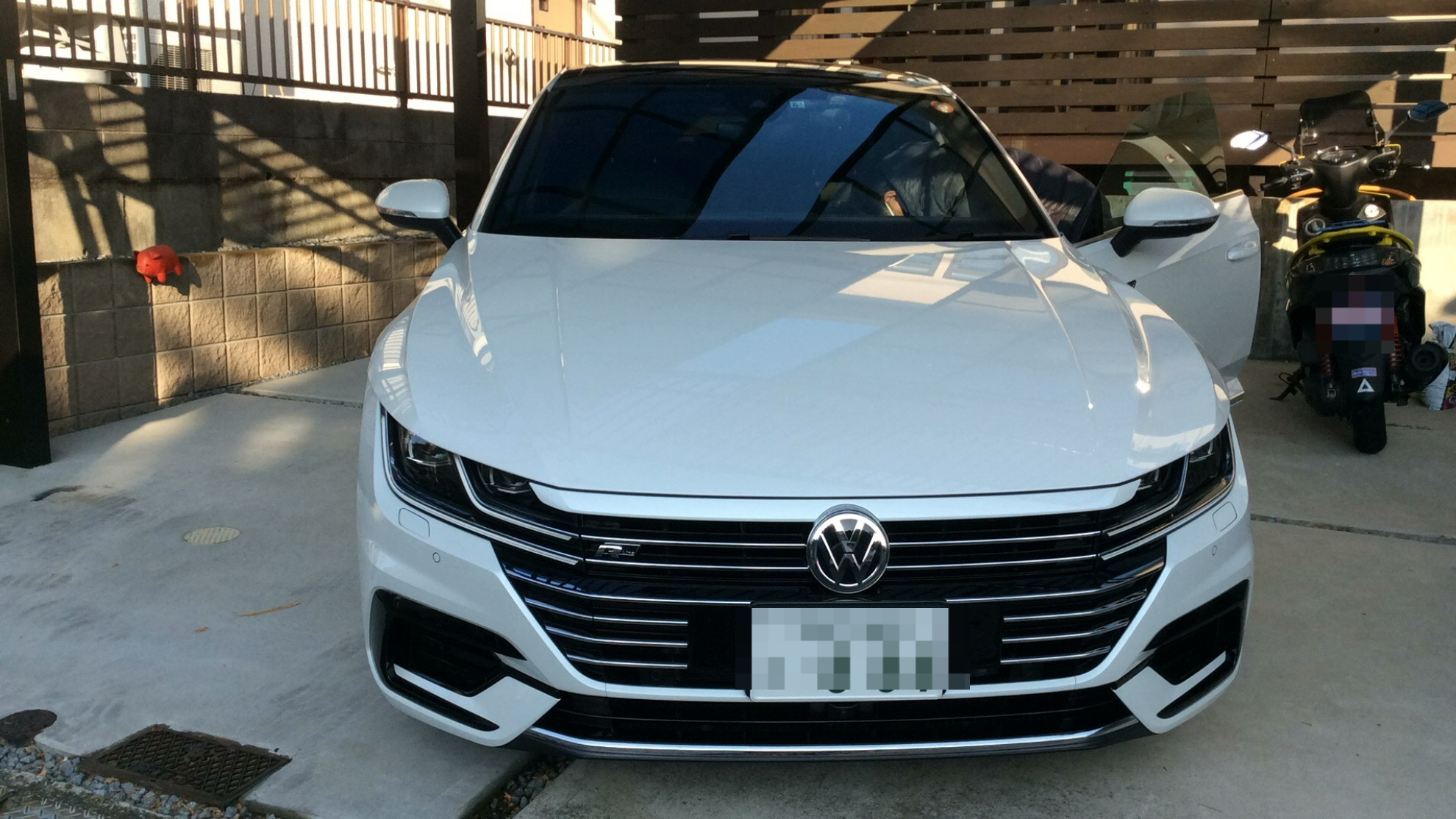 外装前方