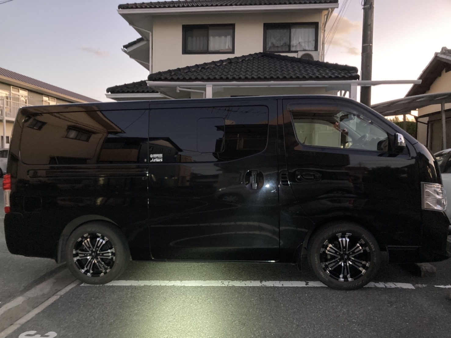 外装右