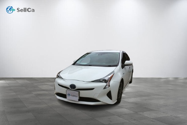 car_main_img