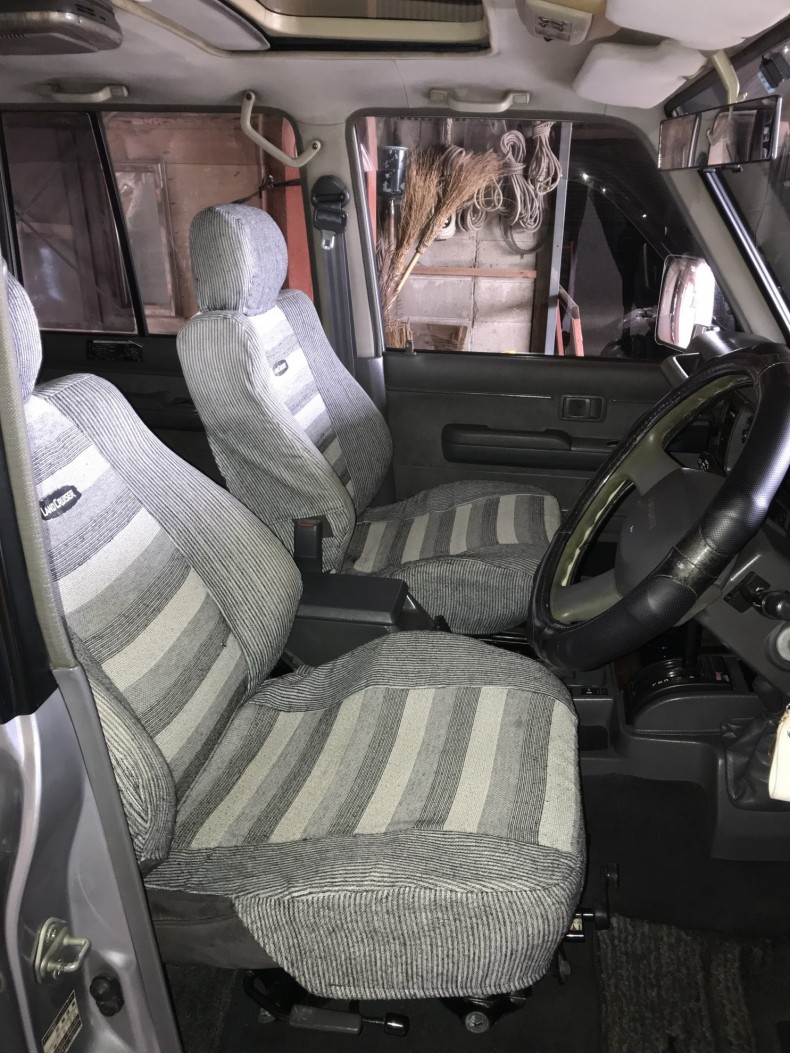 内装前方シート