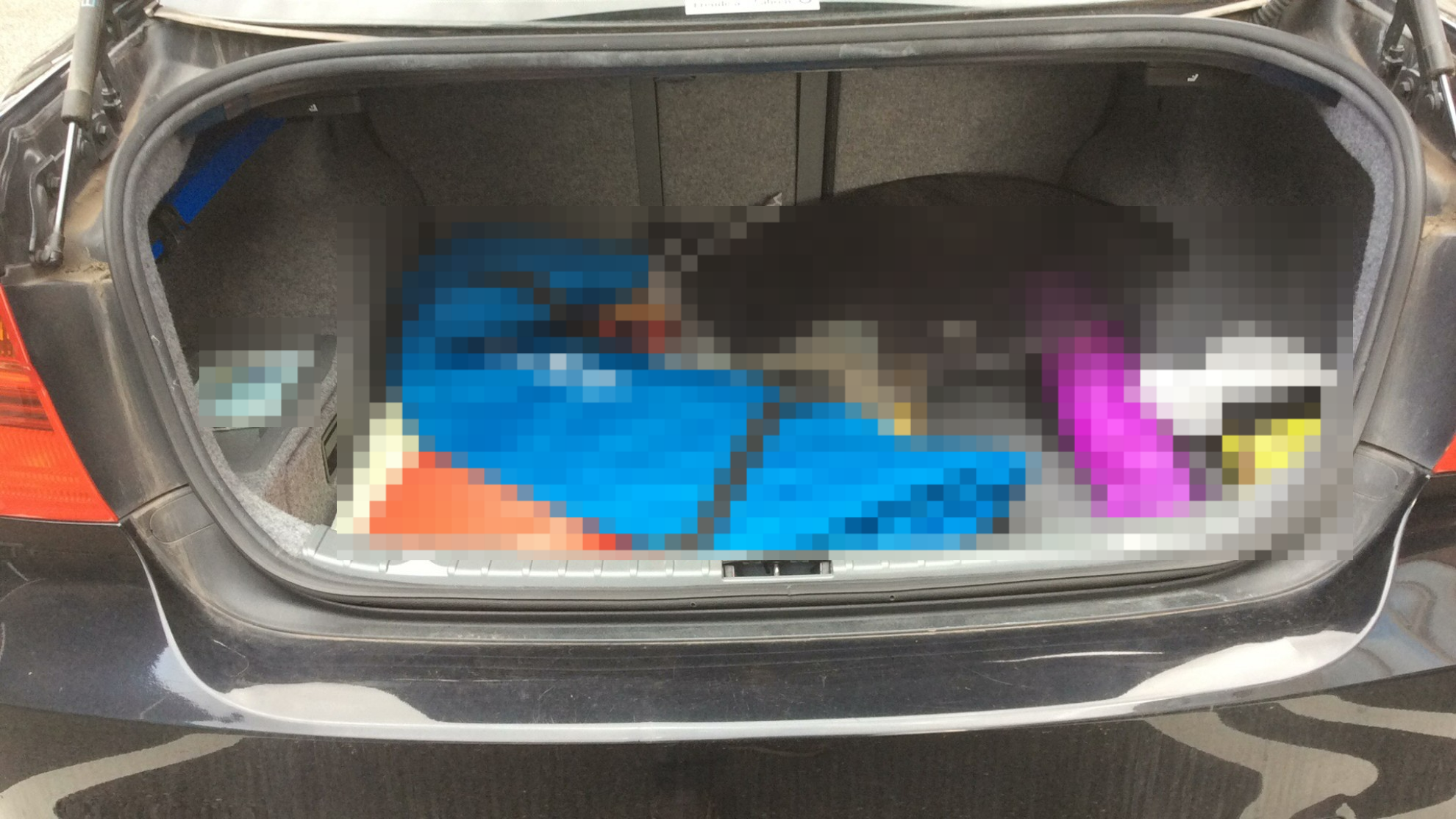 内装トランク