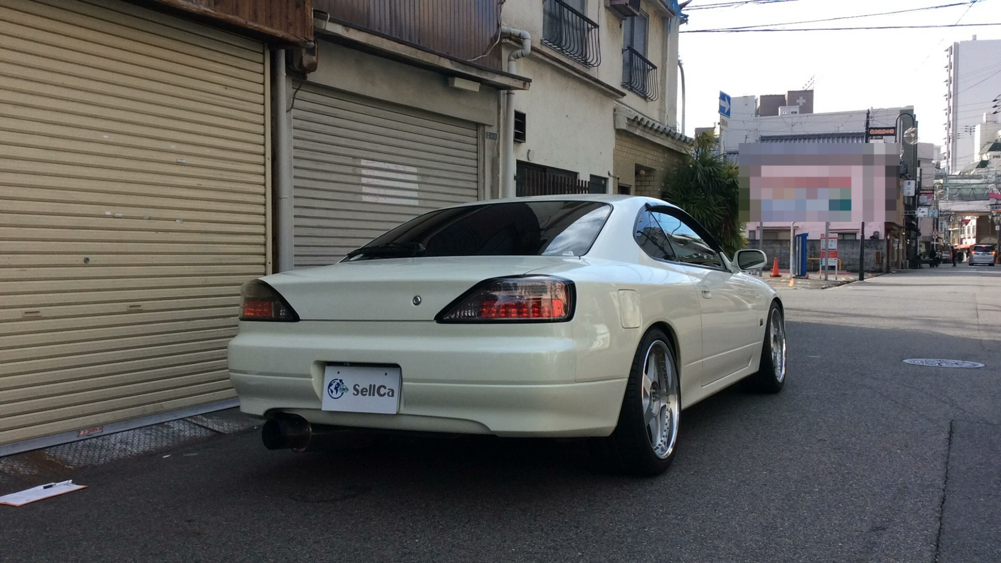 外装右後