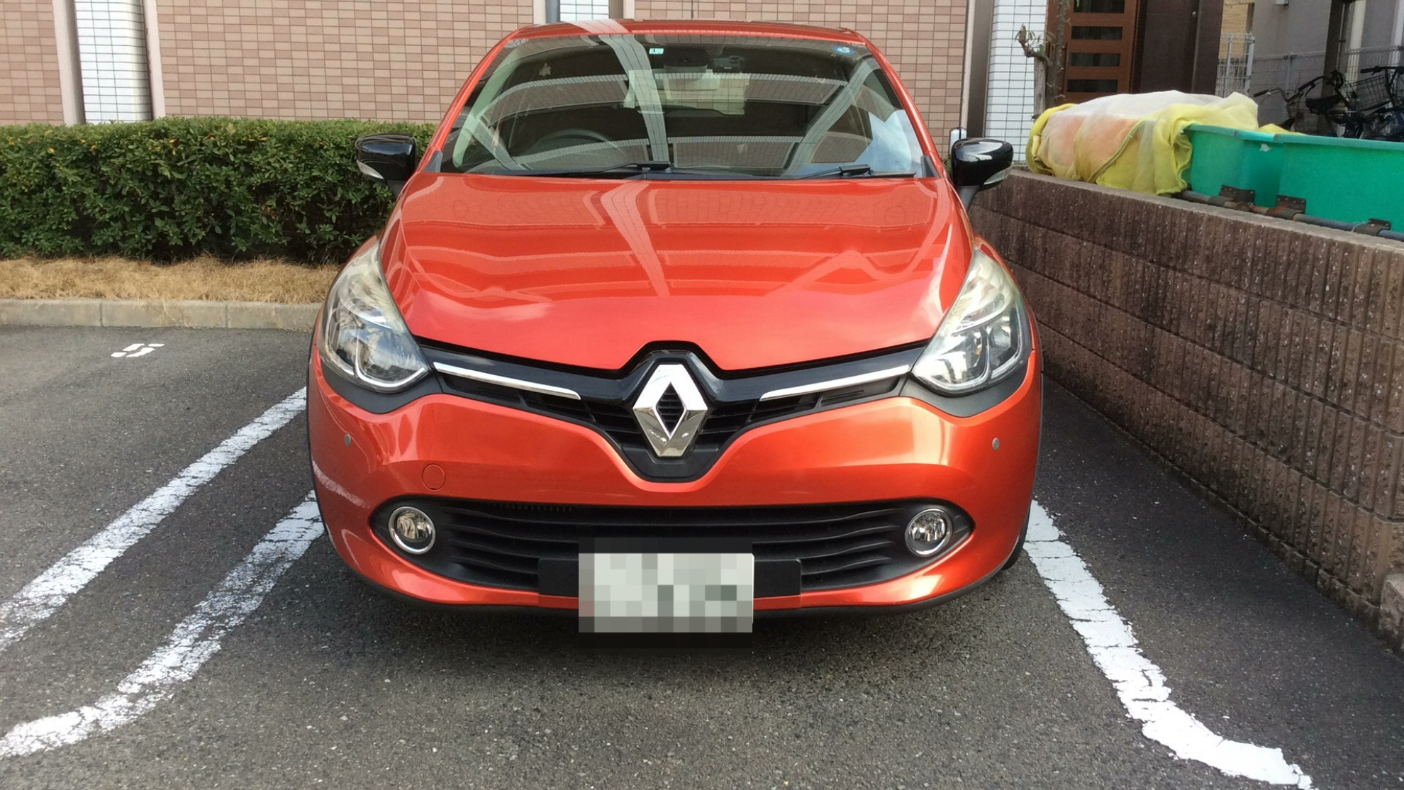 外装前方