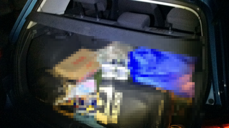 内装トランク