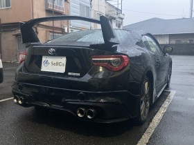 外装右後