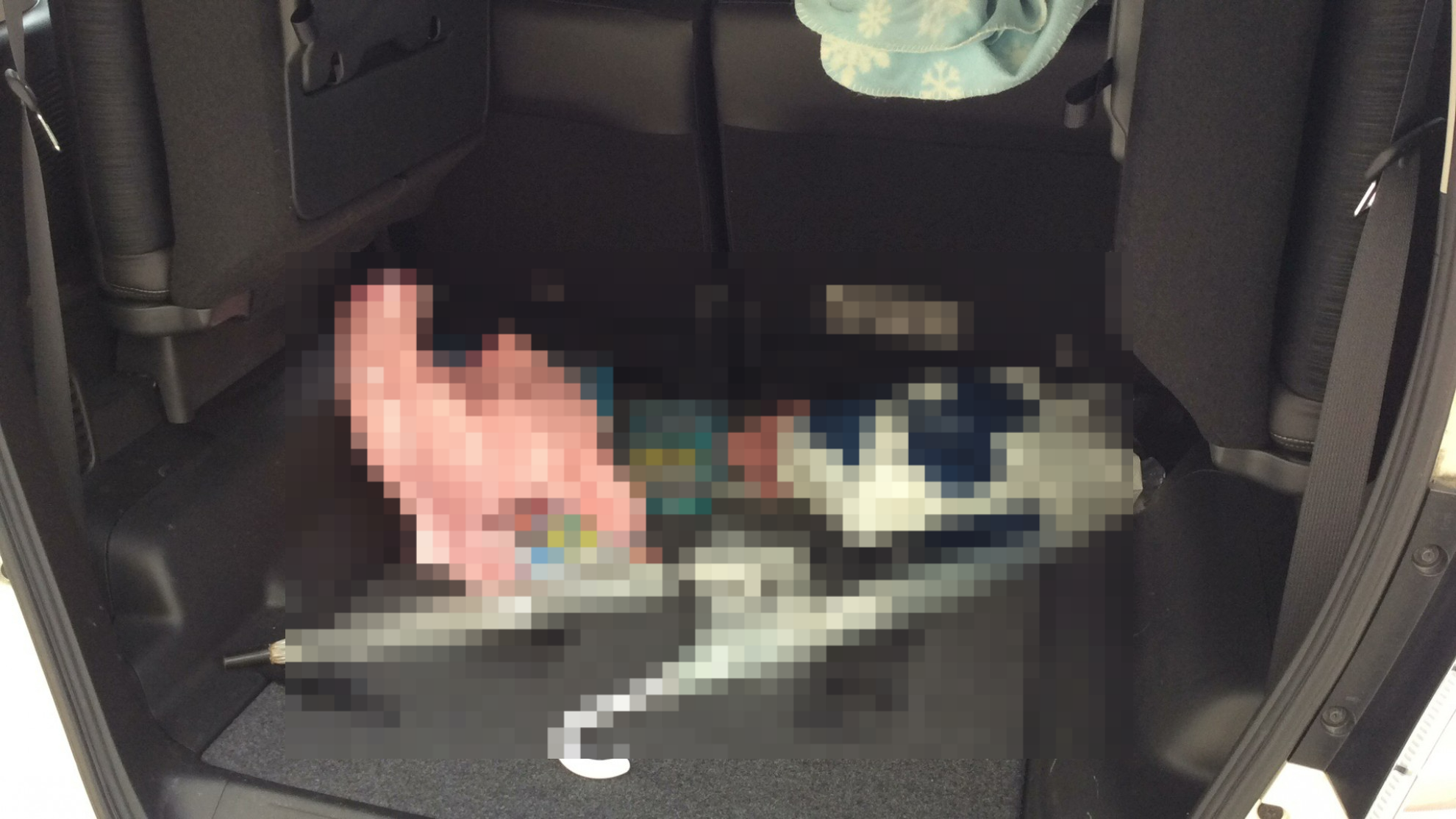 内装トランク