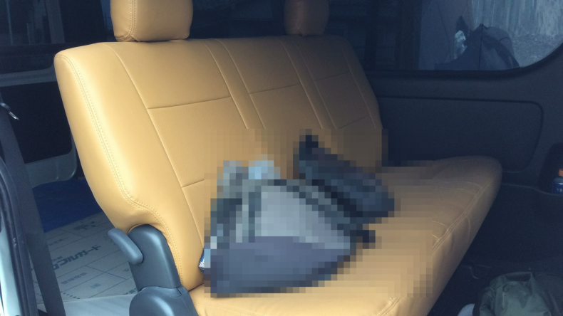 内装後方シート