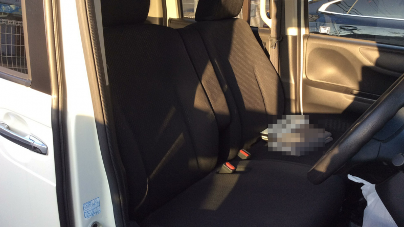 内装前方シート