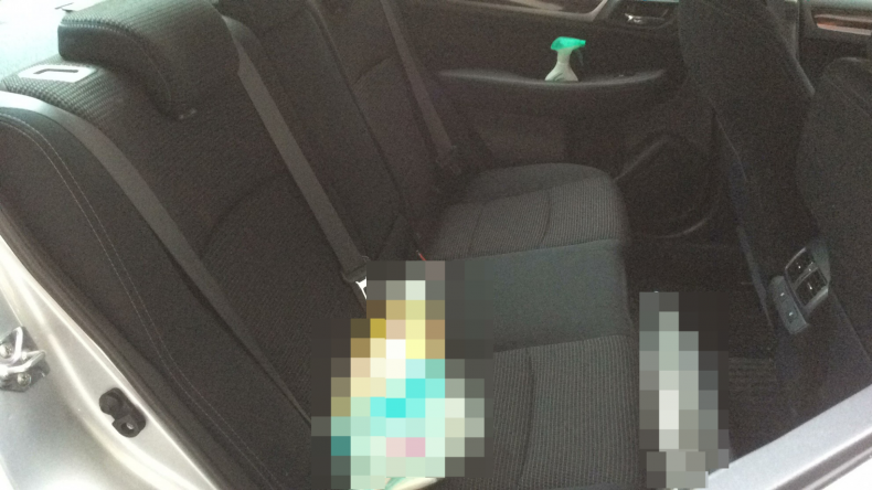 内装後方シート