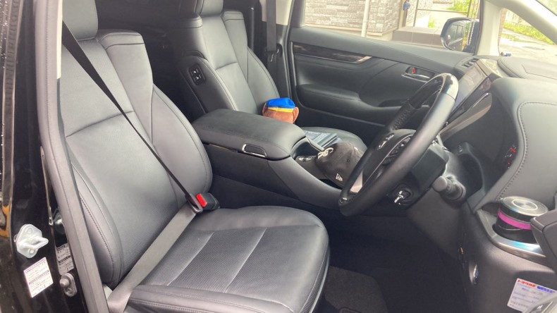 内装前方シート