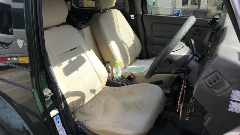 内装前方シート