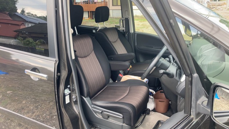 内装前方シート