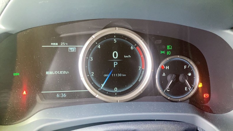 内装メーター