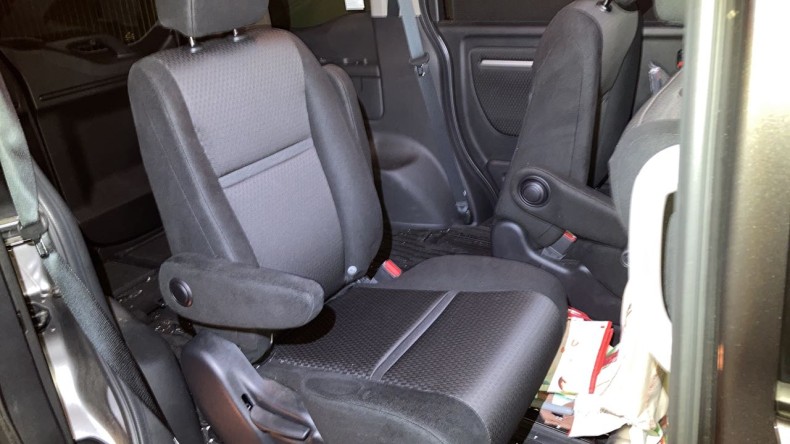 内装後方シート