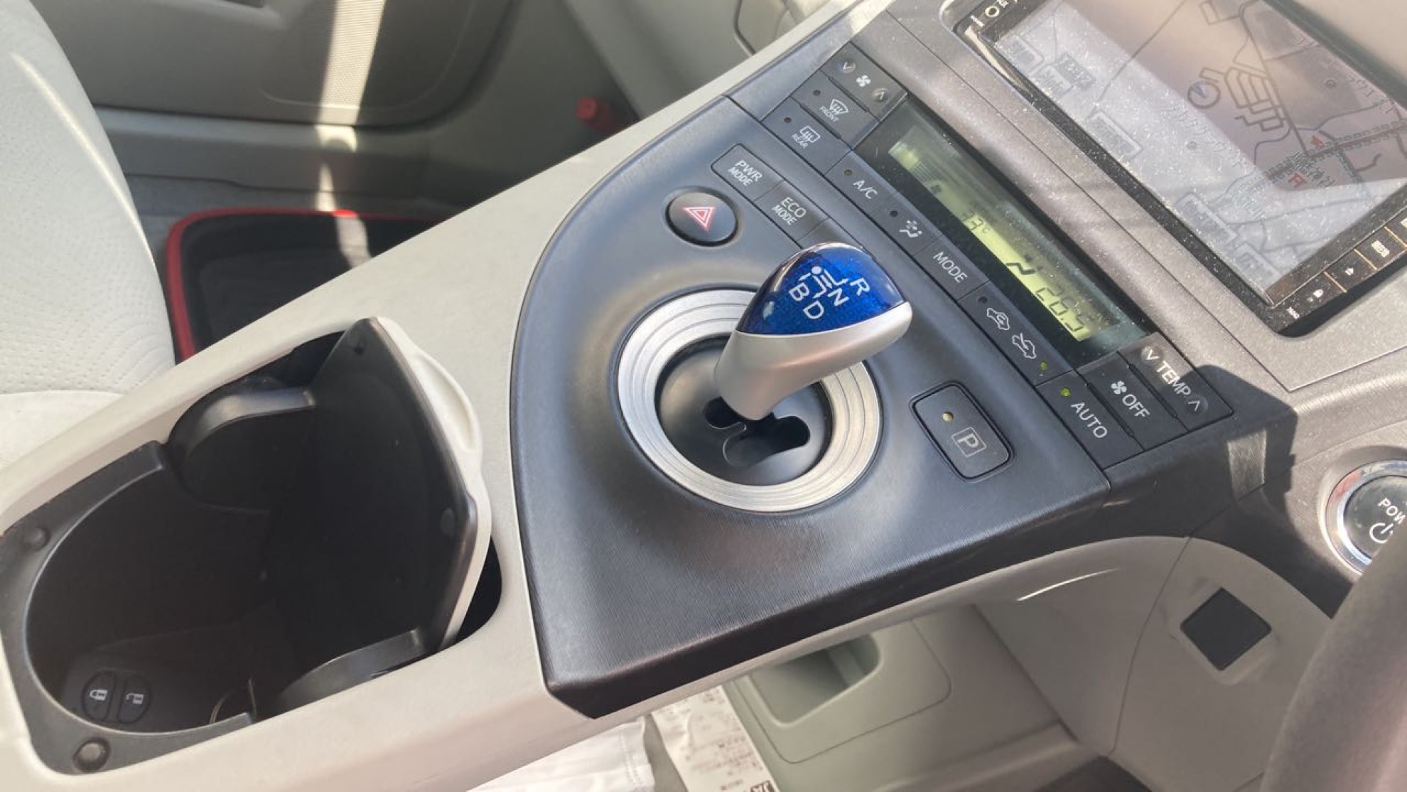 内装シフト
