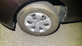 タイヤホイール前