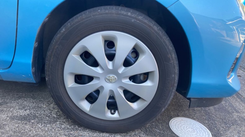 タイヤホイール前