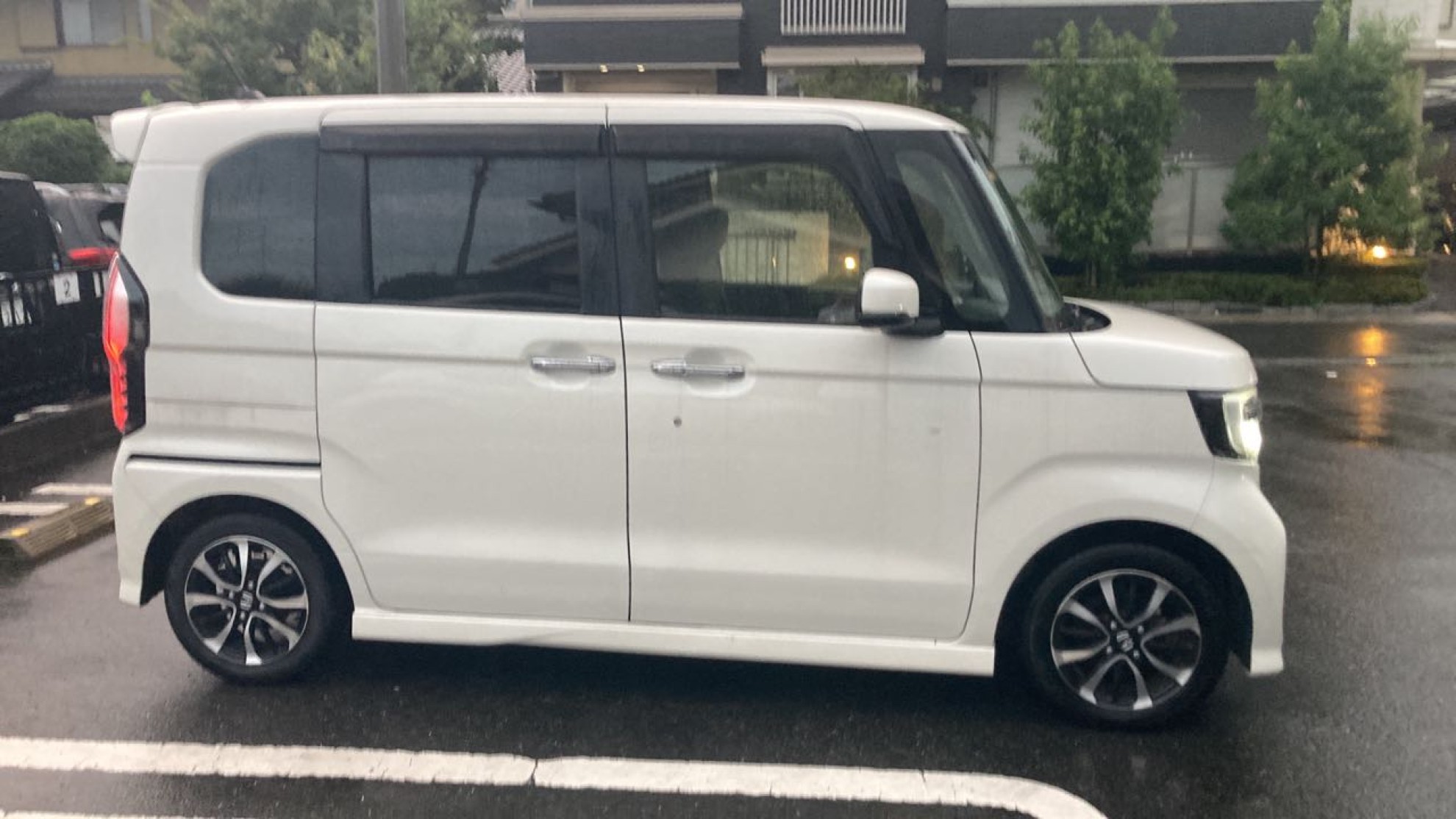 外装右