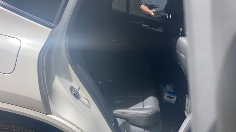 内装後方シート