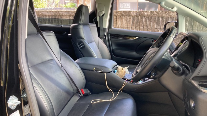 内装前方シート