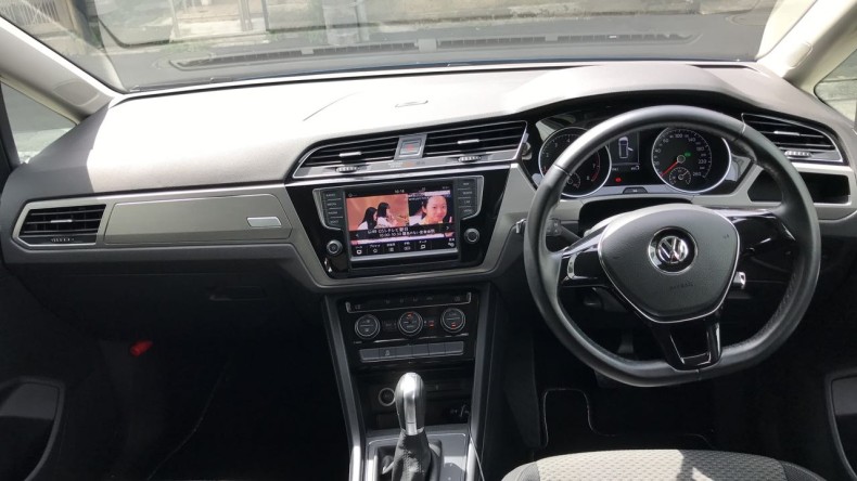 内装インパネ全体