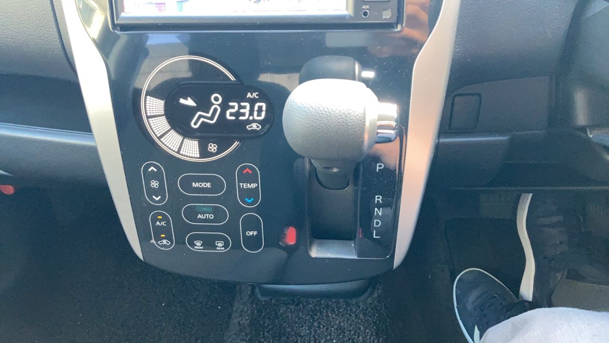 内装シフト