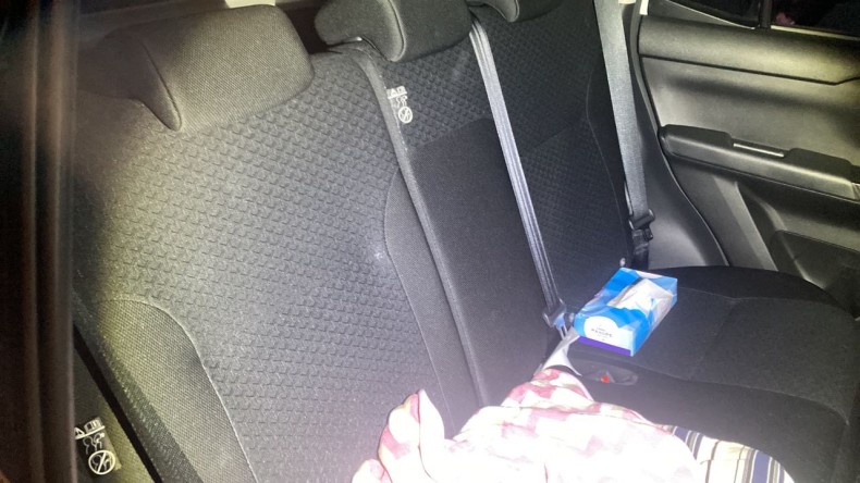 内装後方シート