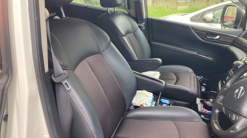 内装前方シート