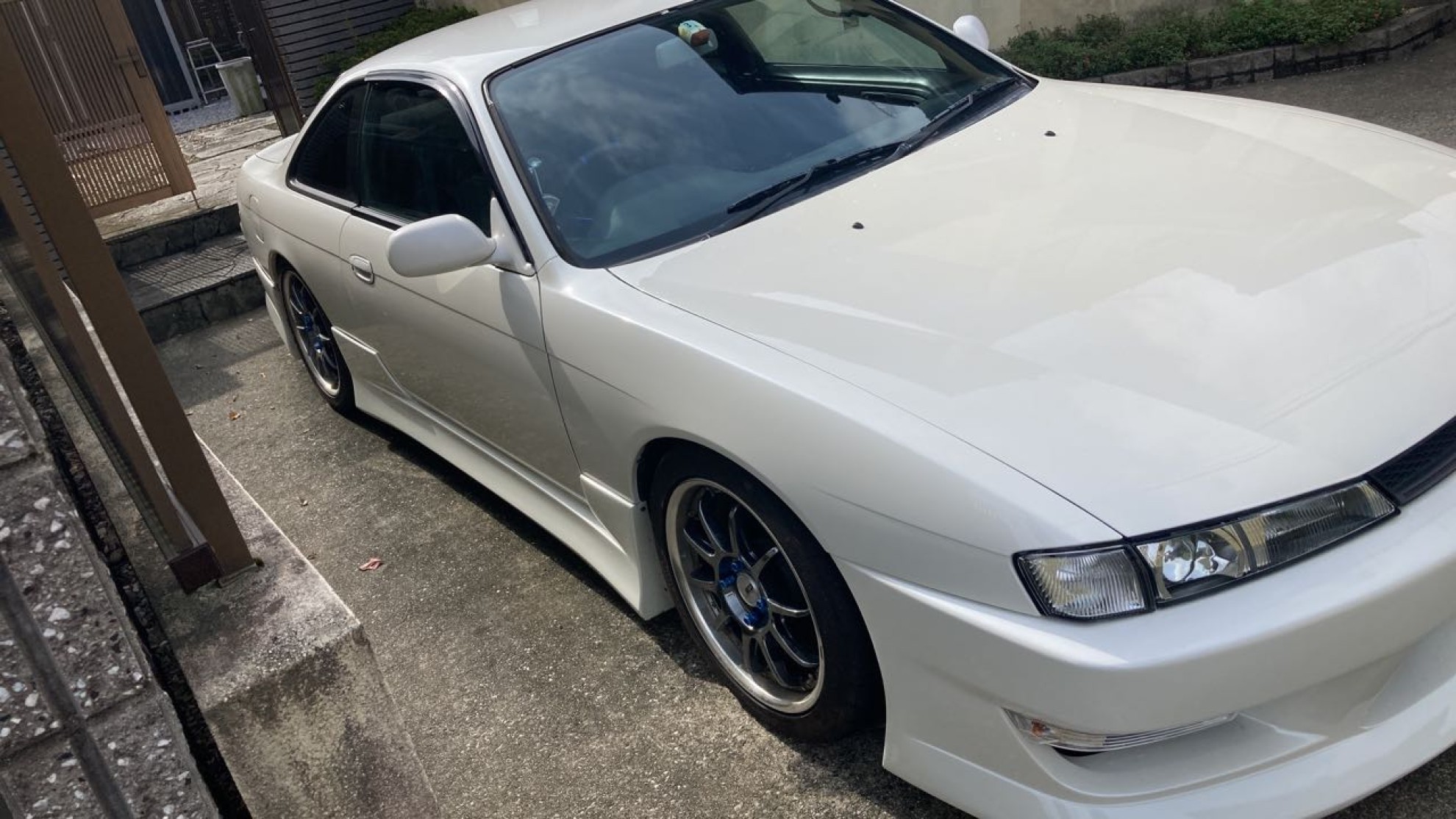 外装右