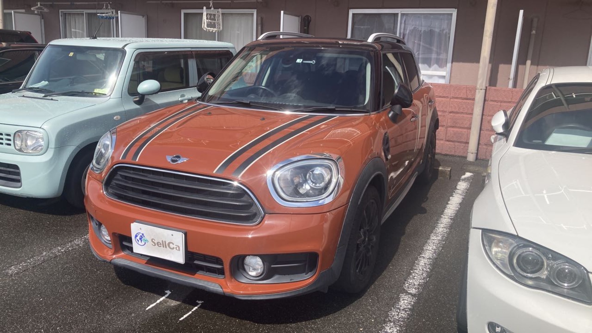 car_main_img