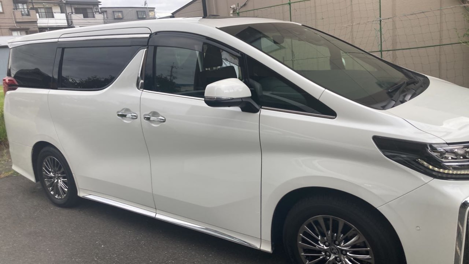 外装右